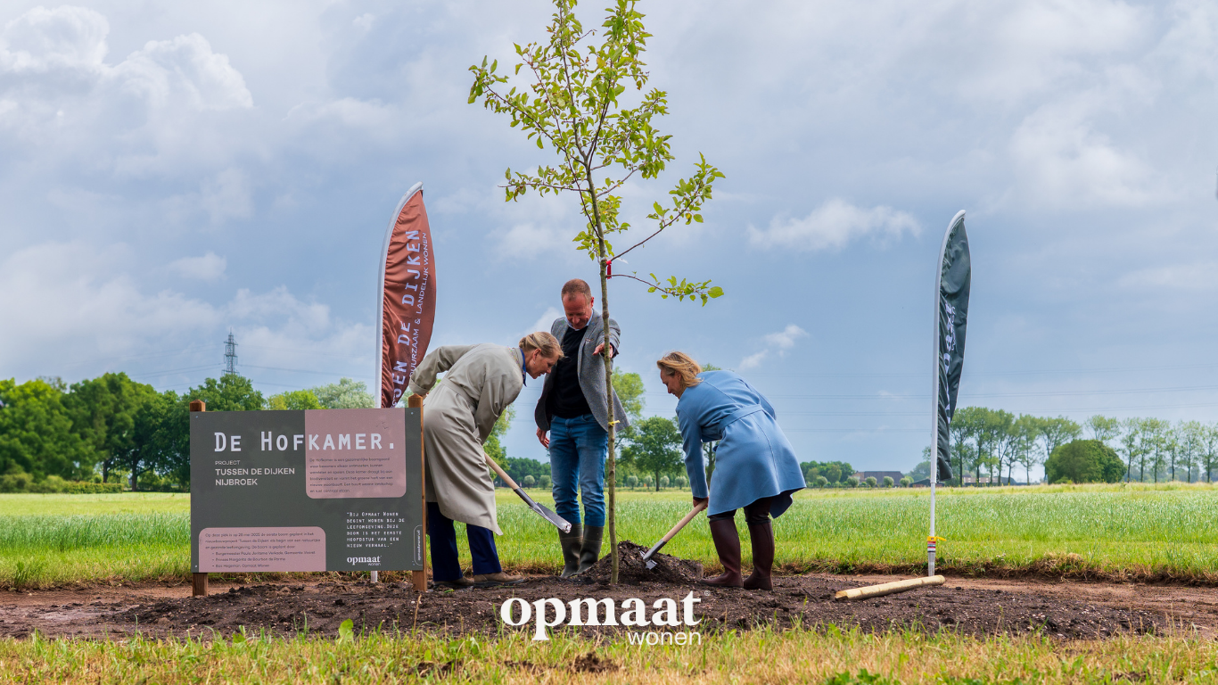 Nijbroek_tussen-de-dijken-boomplanting (1)
